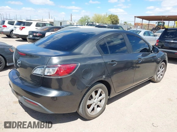 2011 Mazda Mazda3 i Touring with VIN JM1BL1VG5B1414643, listed as a IAAI auction lot 41994177 with 171,739 mi miles. Bid and sale history available at carsss.com. Image 4.