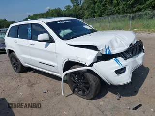2019 Jeep Grand Cherokee Laredo E with VIN 1C4RJFAG3KC558882, listed as a IAAI auction lot 42567252 with Not provided miles and . Bid and sale history available at DreamBid. Image 1.