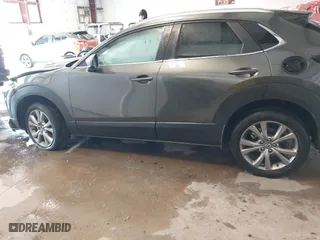 2022 Mazda CX-30 2.5 S Preferred Package with VIN 3MVDMBCL3NM422029, listed as a IAAI auction lot 41232492 with 33,648 mi miles. Bid and sale history available at carsss.com. Image 15.