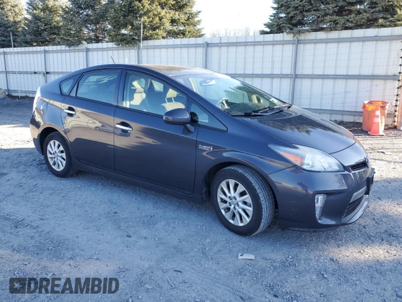 2013 Toyota Prius z VIN JTDKN3DP7D3038235, wystawiony jako Copart lot #50054445 z przebiegiem 102 340 mil mil oraz Szkoda całkowita • Salvage title. Historia ofert i sprzedaży dostępna na DreamBid. Obrazek 4.