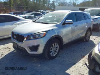 2016 Kia Sorento LX with VIN 5XYPG4A38GG022276, listed as a IAAI auction lot 41672907 with 201,417 mi miles. Bid and sale history available at carsss.com. Image 17.