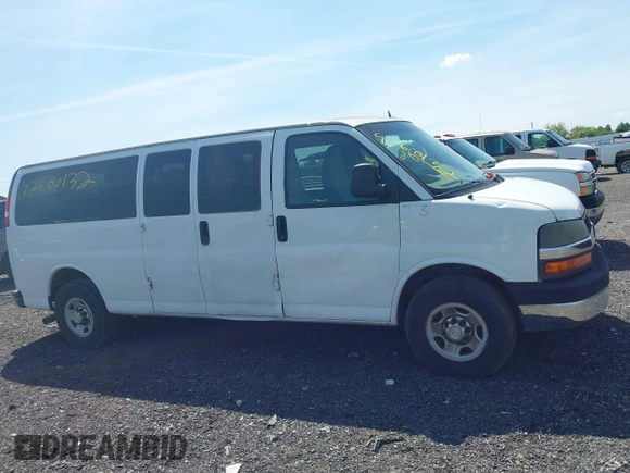 2014 Chevrolet Express Passenger LT с VIN 1GAZG1FG7E1116223, выставлен на аукционе IAAI как лот 42600132 с пробегом 297 913 миль миль и . История ставок и продаж доступна на DreamBid. Изображение 13.