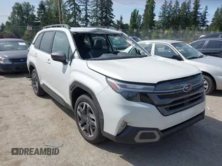 2025 Subaru Forester Limited с VIN JF2SLDRC7SH483870, выставлен на аукционе IAAI как лот 42164753 с пробегом 1 538 миль миль и . История ставок и продаж доступна на DreamBid. Изображение 1.