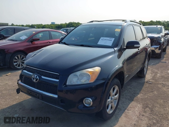 2009 Toyota RAV4 z VIN 2T3ZF31VX9W001179, wystawiony jako IAAI lot #42393166 z przebiegiem 152 751 mil mil oraz . Historia ofert i sprzedaży dostępna na DreamBid. Obrazek 2.