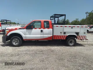 2016 Ford F-250 XL с VIN 1FD7X2B6XGEC87427, выставлен на аукционе IAAI как лот 42014963 с пробегом 537 454 миль миль и . История ставок и продаж доступна на DreamBid. Изображение 14.