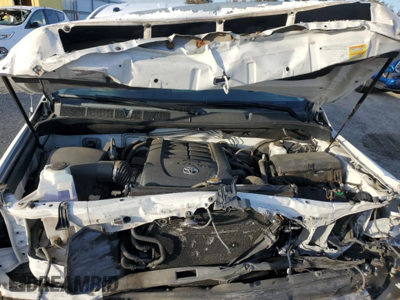 2017 Toyota Tundra 2WD SR5 with VIN 5TFRY5F10HX220013, listed as a Copart auction lot 81196934 with 71,415 mi miles and Salvage Title. Bid and sale history available at carsss.com. Image 11.