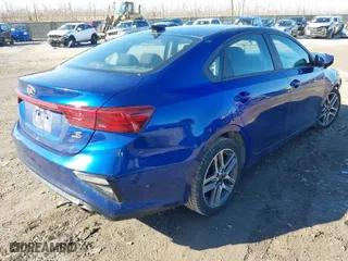 2019 Kia Forte S with VIN 3KPF34AD1KE021427, listed as a IAAI auction lot 41741337 with 285,620 mi miles. Bid and sale history available at carsss.com. Image 4.