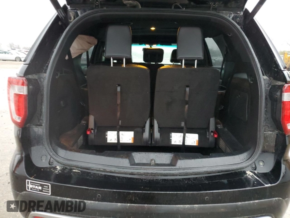 2016 Ford Explorer XLT with VIN 1FM5K8D85GGB20226, listed as a Copart auction lot 51508875 with 118,444 mi miles and Salvage Title. Bid and sale history available at DreamBid. Image 6.