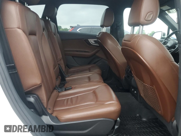 2019 Audi Q7 Premium Plus with VIN WA1LHAF79KD017451, listed as a Copart auction lot 61527125 with 129,180 mi miles and Salvage title. Bid and sale history available at DreamBid. Image 11.