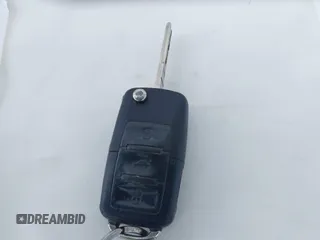2009 Volkswagen Jetta SE с VIN 3VWRZ71KX9M128808, выставлен на аукционе IAAI как лот 42378792 с пробегом 215 537 миль миль и . История ставок и продаж доступна на DreamBid. Изображение 11.