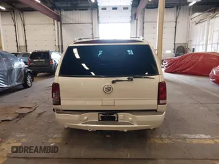 2003 Cadillac Escalade z VIN 1GYEK63N53R162632, wystawiony jako IAAI lot #41542627 z przebiegiem 147 577 mil mil oraz . Historia ofert i sprzedaży dostępna na DreamBid. Obrazek 16.