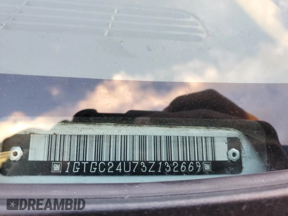 2003 GMC Sierra 1500 with VIN 1GTGC24U73Z132669, listed as a Copart auction lot 79240364 with Not Provided miles and Salvage Title. Bid and sale history available at DreamBid. Image 12.