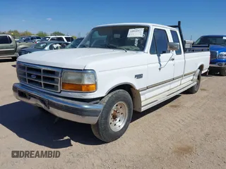 1996 Ford F-250 with VIN 1FTHX25G7TEA65581, listed as a IAAI auction lot 42068491 with Not Provided miles and . Bid and sale history available at DreamBid. Image 2.