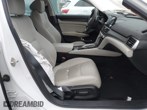 2019 Honda Accord Touring z VIN 1HGCV2F97KA014542, wystawiony jako IAAI lot #41570589 z przebiegiem 82 546 mil mil oraz . Historia ofert i sprzedaży dostępna na DreamBid. Obrazek 5.