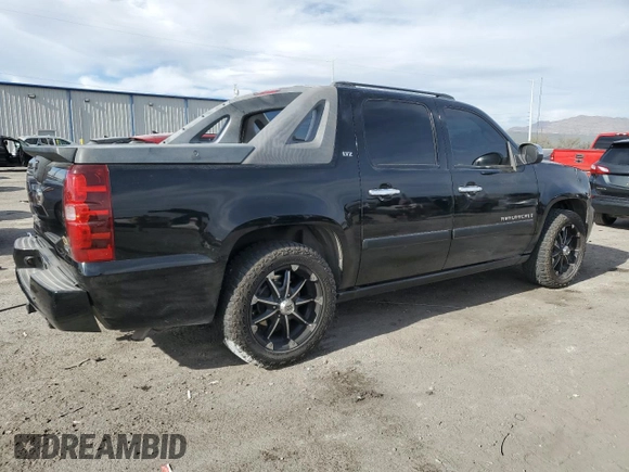 2008 Chevrolet Avalanche LS z VIN 3GNEC12008G248523, wystawiony jako Copart lot #87402164 z przebiegiem 204 516 mil mil oraz Szkoda całkowita • Salvage title. Historia ofert i sprzedaży dostępna na DreamBid. Obrazek 3.