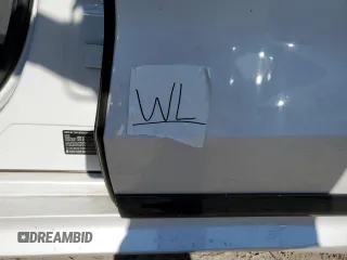 2013 BMW 1 Series 135i z VIN WBAUC9C54DVY60302, wystawiony jako Copart lot #75686944 z przebiegiem Nie podano mil oraz Nie do naprawy • Non repairable. Historia ofert i sprzedaży dostępna na DreamBid. Obrazek 13.