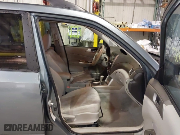 2009 Subaru Forester X with VIN JF2SH63639H762260, listed as a IAAI auction lot 41904457 with 197,913 mi miles and . Bid and sale history available at DreamBid. Image 5.