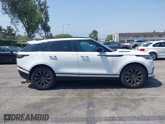 2018 Land Rover Range Rover Velar R-Dynamic SE z VIN SALYL2RX1JA747276, wystawiony jako IAAI lot #42466282 z przebiegiem 51 011 mil mil oraz . Historia ofert i sprzedaży dostępna na DreamBid. Obrazek 13.