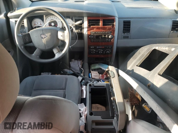 2004 Dodge Durango SLT with VIN 1D4HD48N24F211804, listed as a Copart auction lot 73469494 with 272,597 mi miles and Salvage title. Bid and sale history available at DreamBid. Image 8.