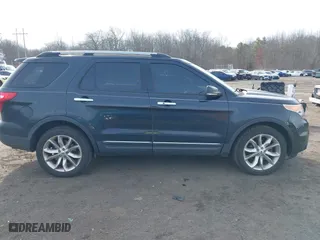 2013 Ford Explorer Limited with VIN 1FM5K8F81DGB11130, listed as a IAAI auction lot 41606844 with 173,734 mi miles. Bid and sale history available at carsss.com. Image 13.