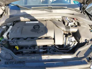 2012 Volvo XC60 3.0L with VIN YV4902DZ9C2309922, listed as a IAAI auction lot 41853170 with 121,325 mi miles. Bid and sale history available at carsss.com. Image 10.