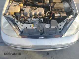2000 Ford Focus LX with VIN 1FAFP33P6YW376765, listed as a Copart auction lot 75347554 with 189,468 mi miles and Salvage Title. Bid and sale history available at DreamBid. Image 11.