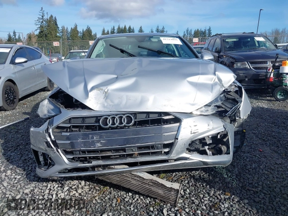 2020 Audi A4 Premium z VIN WAUGMAF45LA067448, wystawiony jako IAAI lot #41712095 z przebiegiem 66 321 mil mil oraz . Historia ofert i sprzedaży dostępna na DreamBid. Obrazek 12.