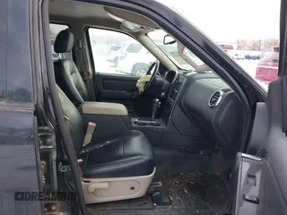 2008 Ford Explorer Sport Trac XLT with VIN 1FMEU51E98UB26147, listed as a IAAI auction lot 41240474 with 245,797 mi miles and . Bid and sale history available at DreamBid. Image 5.