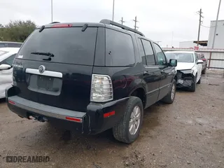 2007 Mercury Mountaineer with VIN 4M2EU37E07UJ15689, listed as a IAAI auction lot 41426004 with 201,960 mi miles. Bid and sale history available at carsss.com. Image 4.