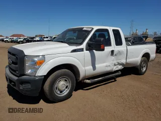 2015 Ford F-250 XLT z VIN 1FT7X2A68FEC83834, wystawiony jako Copart lot #47985655 z przebiegiem 180 091 mil mil oraz Szkoda całkowita • Salvage title. Historia ofert i sprzedaży dostępna na DreamBid. Obrazek 1.