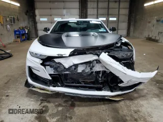 2021 Chevrolet Camaro 2SS z VIN 1G1FG1R72M0116584, wystawiony jako Copart lot #58337025 z przebiegiem 92 806 mil mil oraz Szkoda całkowita • Salvage title. Historia ofert i sprzedaży dostępna na DreamBid. Obrazek 5.