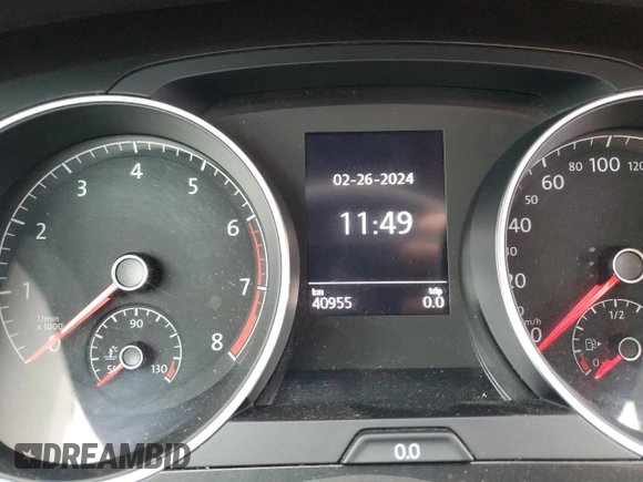 2020 Volkswagen Golf TSI with VIN 3VWW57AU2LM013207, listed as a Copart auction lot 43956314 with 40,955 mi miles and Clean title. Bid and sale history available at DreamBid. Image 9.