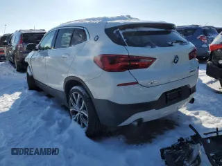 2018 BMW X2 xDrive28i with VIN WBXYJ5C35JEF80424, listed as a Copart auction lot 45007945 with 60,398 mi miles and Salvage Title. Bid and sale history available at carsss.com. Image 2.