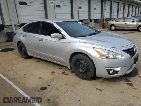 2015 Nissan Altima SV z VIN 1N4AL3AP9FC595825, wystawiony jako Copart lot #51223605 z przebiegiem 136 199 mil mil oraz Szkoda całkowita • Salvage title. Historia ofert i sprzedaży dostępna na DreamBid. Obrazek 4.