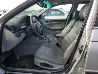 2003 BMW 3 Series 325xi with VIN WBAEP33403PF02178, listed as a Copart auction lot 74569114 with 201,557 mi miles and Clean Title. Bid and sale history available at carsss.com. Image 7.