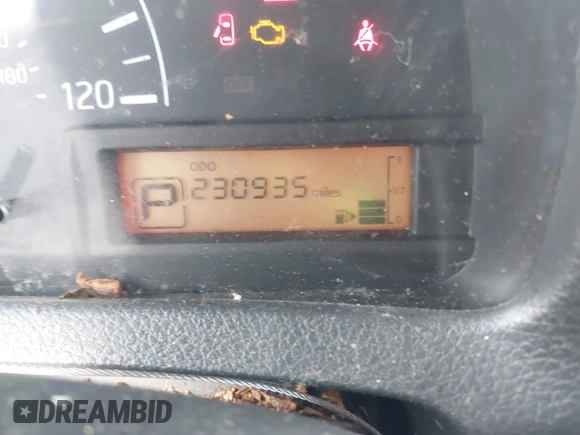 2015 Chevrolet City Express Cargo LS z VIN 3N63M0YN7FK725403, wystawiony jako IAAI lot #41613261 z przebiegiem 230 935 mil mil oraz . Historia ofert i sprzedaży dostępna na DreamBid. Obrazek 7.