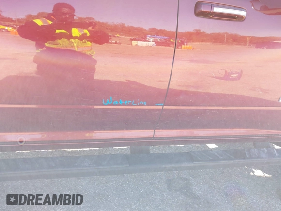 2019 Ram 2500 Laramie with VIN 3C6UR5FL1KG537617, listed as a IAAI auction lot 41076191 with 82,818 mi miles. Bid and sale history available at carsss.com. Image 6.