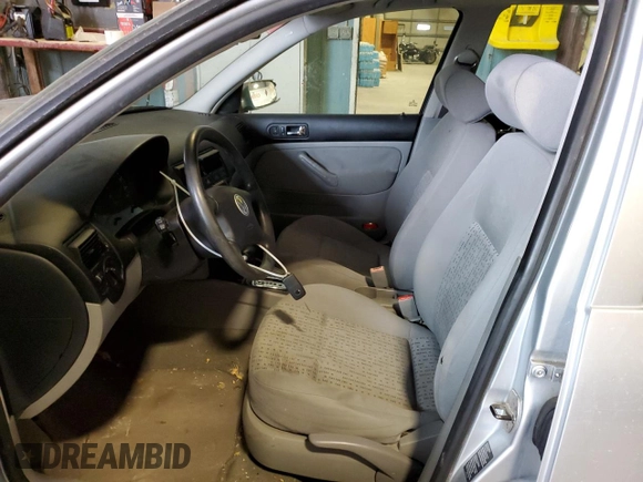 2003 Volkswagen Golf GL с VIN 9BWFK61J434056623, выставлен на аукционе Copart как лот 82930064 с пробегом 208 818 миль миль и Списание • Salvage title. История ставок и продаж доступна на DreamBid. Изображение 7.
