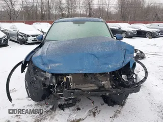 2018 Volkswagen Tiguan S z VIN 3VV0B7AX8JM081263, wystawiony jako IAAI lot #41245308 z przebiegiem 58 778 mil mil oraz . Historia ofert i sprzedaży dostępna na DreamBid. Obrazek 12.