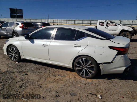 2019 Nissan Altima SR with VIN 1N4BL4CV2KC221282, listed as a Copart auction lot 47259975 with 84,608 mi miles and Salvage Title. Bid and sale history available at carsss.com. Image 2.