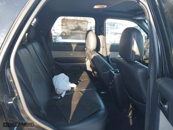 2010 Mercury Mariner with VIN 4M2CN8B78AKJ13007, listed as a IAAI auction lot 38525225 with 147,063 mi miles. Bid and sale history available at carsss.com. Image 8.