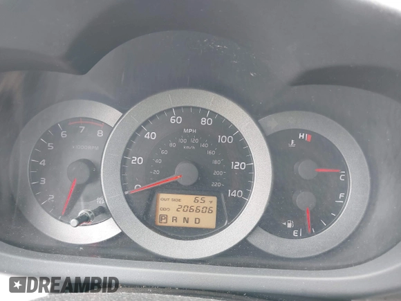 2008 Toyota RAV4 with VIN JTMZD35V885106406, listed as a IAAI auction lot 42006384 with 206,606 mi miles. Bid and sale history available at carsss.com. Image 7.