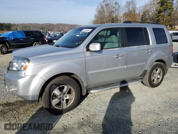 2010 Honda Pilot EX with VIN 5FNYF3H45AB002744, listed as a Copart auction lot 84673844 with 177,267 mi miles and Salvage Title. Bid and sale history available at carsss.com. Image 1.