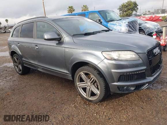 2014 Audi Q7 3.0L TDI Prestige with VIN WA1WMAFE0ED018516, listed as a IAAI auction lot 41749208 with 129,498 mi miles. Bid and sale history available at carsss.com. Image 1.