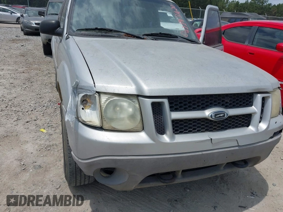 2001 Ford Explorer Sport z VIN 1FMYU60E51UC68151, wystawiony jako IAAI lot #42293420 z przebiegiem 259 941 mil mil oraz . Historia ofert i sprzedaży dostępna na DreamBid. Obrazek 13.