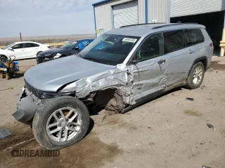 2023 Jeep Grand Cherokee Laredo z VIN 1C4RJKAG9P8813201, wystawiony jako Copart lot #48005385 z przebiegiem 50 511 mil mil oraz Szkoda całkowita • Salvage title. Historia ofert i sprzedaży dostępna na DreamBid. Obrazek 1.