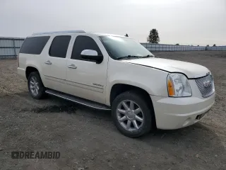 2010 GMC Yukon XL Denali with VIN 1GKUKMEF9AR153123, listed as a Copart auction lot 48748525 with 171,519 mi miles and Salvage Title. Bid and sale history available at carsss.com. Image 4.