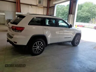 2018 Jeep Grand Cherokee Trailhawk with VIN 1C4RJFLG7JC393897, listed as a Copart auction lot 61683145 with 234,453 mi miles and Clean title. Bid and sale history available at DreamBid. Image 3.