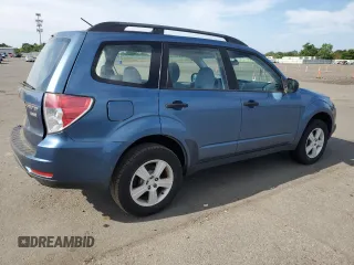 2010 Subaru Forester X with VIN JF2SH6BC2AH916680, listed as a Copart auction lot 62546615 with 92,632 mi miles and Clean title. Bid and sale history available at DreamBid. Image 3.