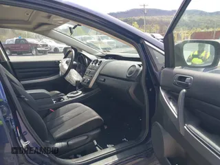 2011 Mazda CX-7 i Sport with VIN JM3ER2BM2B0402765, listed as a IAAI auction lot 42095402 with 206,502 mi miles and . Bid and sale history available at carsss.com. Image 5.